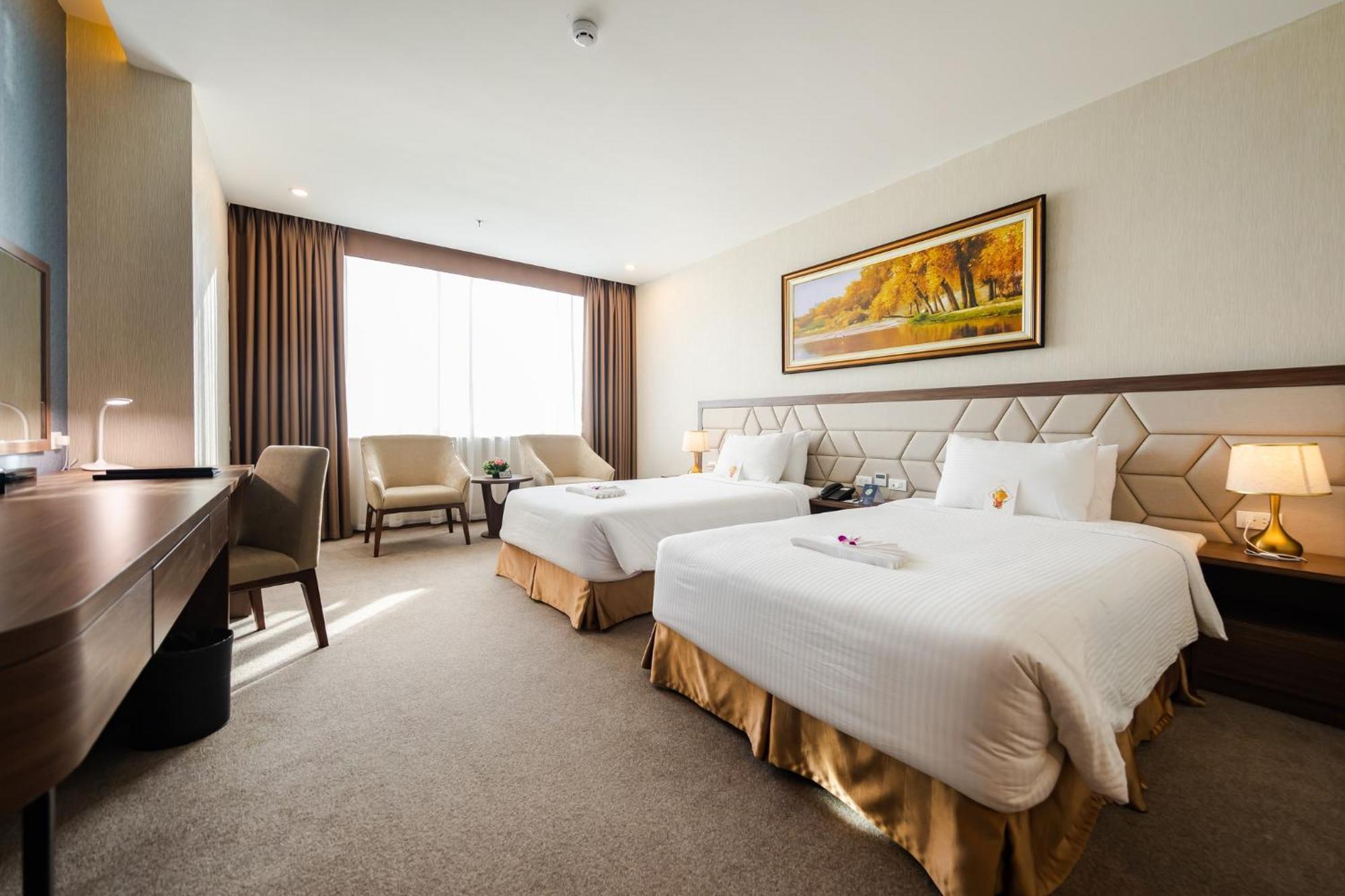 Muong Thanh Grand Ha Long Hotel מראה חיצוני תמונה