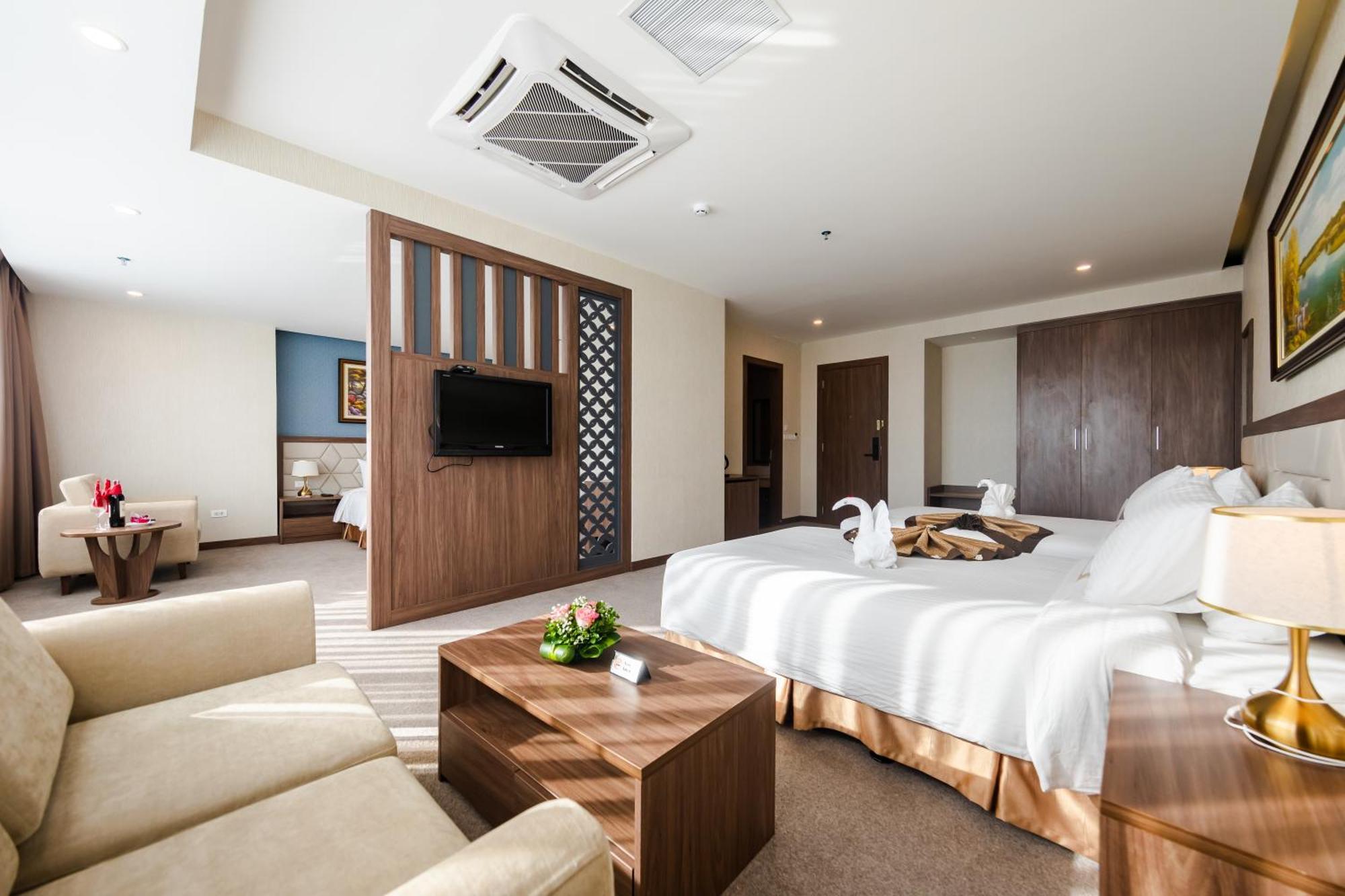 Muong Thanh Grand Ha Long Hotel מראה חיצוני תמונה